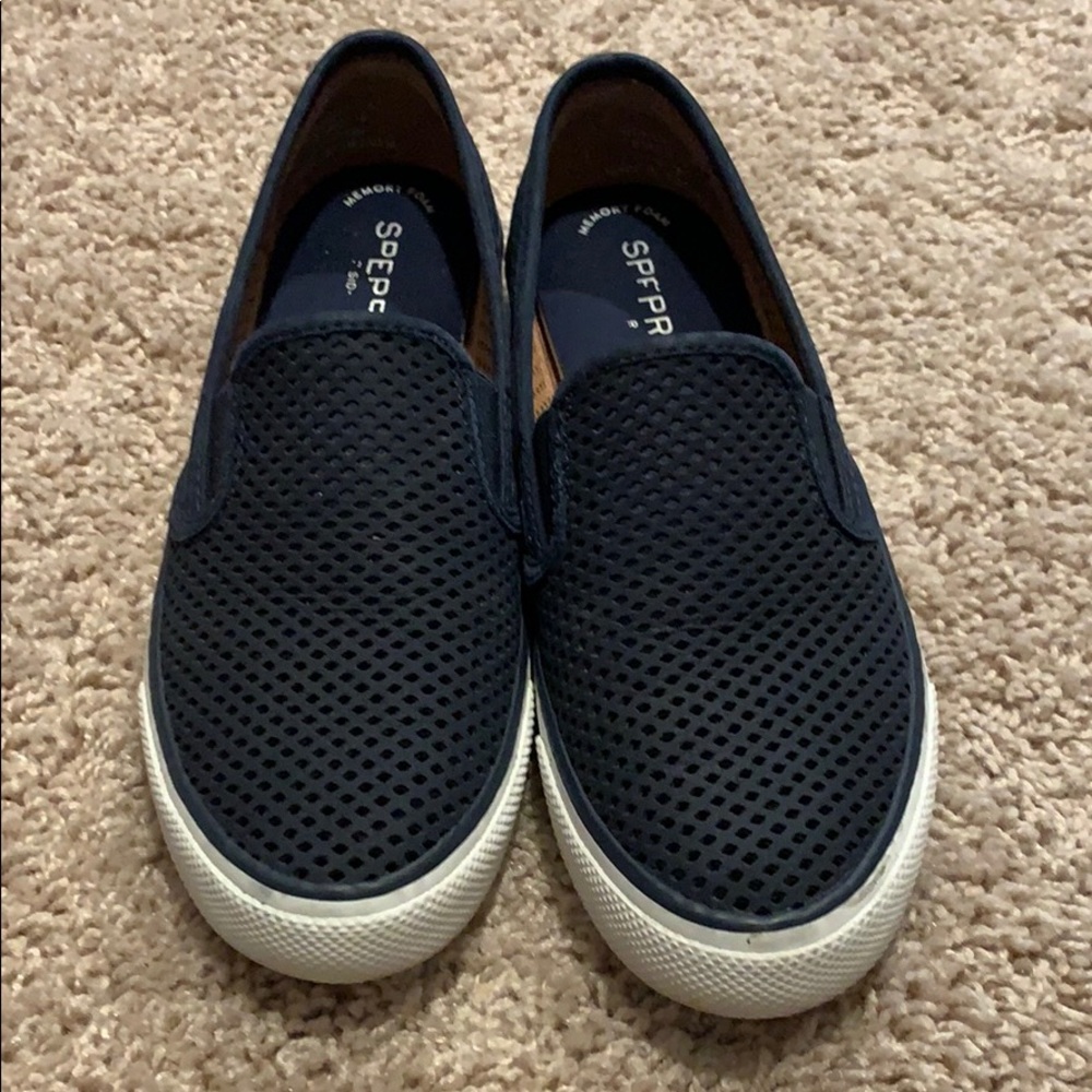 Navy blue Sperry slip on sneakers